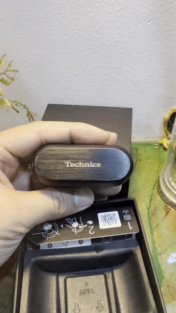 Tai nghe không dây Technics Đen AZ-80. Mua bán Tivi, Âm thanh tại Quận 5 Tp Hồ Chí Minh được đăng bởi Giang Sơn hình 1