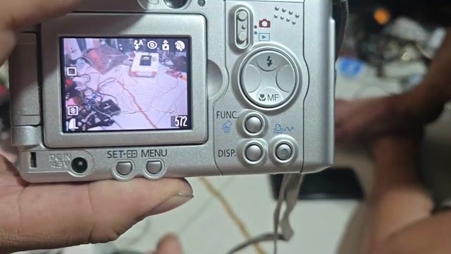 Máy ảnh Canon PowerShot A95. Mua bán Máy ảnh, Máy quay tại Quận 4 Tp Hồ Chí Minh được đăng bởi Phạm Anh Kiệt hình 1