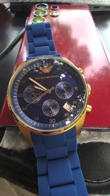 Thanh lý Armani Nam Thép không gỉ Vàng Xanh. Mua bán Đồng hồ tại Thành phố Buôn Ma Thuột Đắk Lắk được đăng bởi Hoàng Quân Vương  hình 1