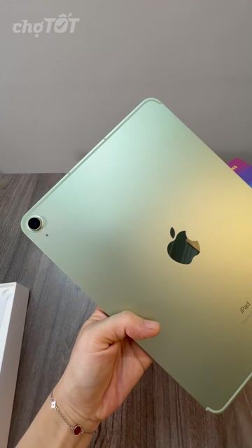 Apple iPad Air 4 256GB Xanh lá 4G + WiFi. Mua bán Máy tính bảng tại Quận Đống Đa Hà Nội được đăng bởi Hoàng Thành hình 1