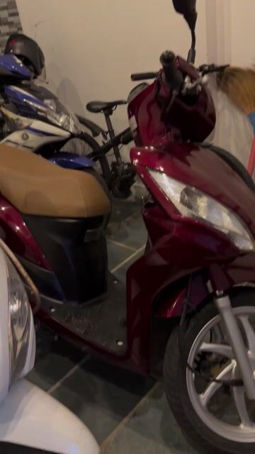 nhà dư xe nên bán. Mua bán Xe máy tại Quận Ngũ Hành Sơn Đà Nẵng được đăng bởi Thao Style Vn Inc hình 1