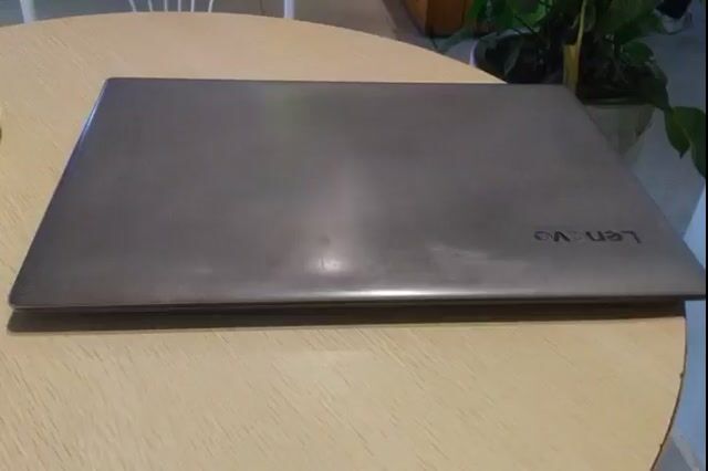 Lenovo Idea Pad 14 inch mỏng nhẹ 1,2kg. Mua bán Laptop tại Quận Liên Chiểu Đà Nẵng được đăng bởi Anh hình 1