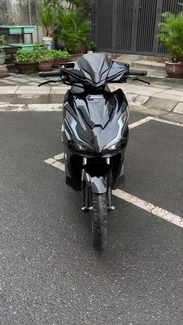 Honda Air Blade 160 ABS 2024 Đen. Mua bán Xe máy tại Quận Thanh Khê Đà Nẵng được đăng bởi THẾ MẪN CHUYÊN XE LƯỚT CÓ BÁN TRẢ GÓP  hình 1