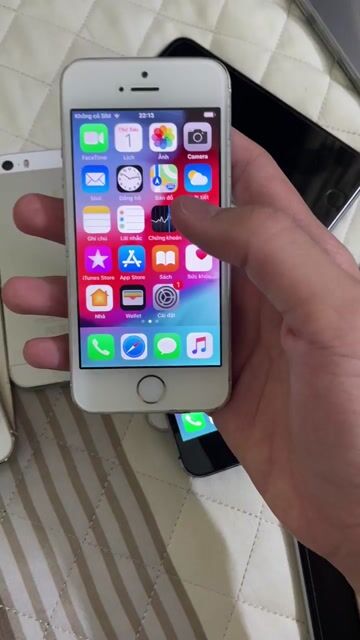 iPhone 5S quốc tế icl trắng mất vân ngoại hình 94%. Mua bán Điện thoại tại Thành phố Thanh Hóa Thanh Hóa được đăng bởi Nguyễn Việt Anh hình 1