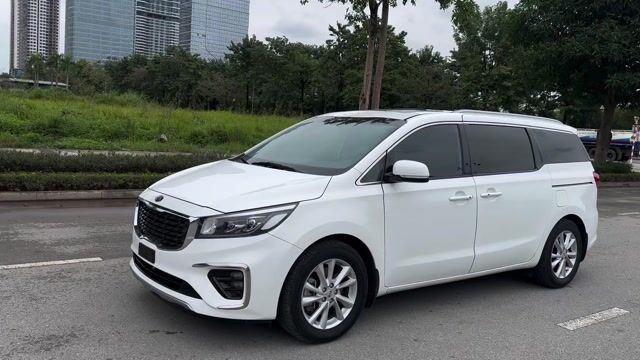 KIA Sedona 2019 2.2D Platinum Full Dầu 1 Chủ 8 Vạn. Mua bán Ô tô tại Quận Cầu Giấy Hà Nội được đăng bởi Vũ Kiên hình 1