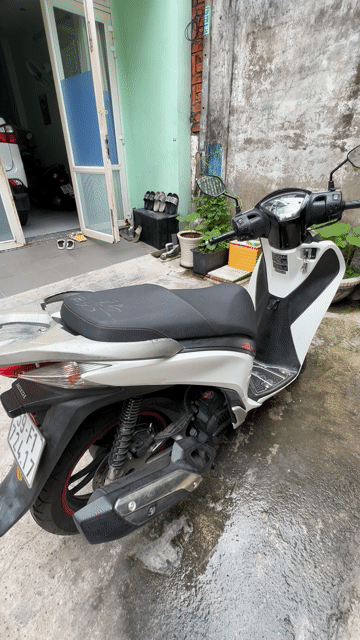 Honda SH 125 Cc. Mua bán Xe máy tại Quận Gò Vấp Tp Hồ Chí Minh được đăng bởi tuấn lê hình 1