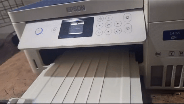 Máy in mầu đa năng, wifi Epson L4165 Trắng. Mua bán Đồ dùng văn phòng tại Quận Hà Đông Hà Nội được đăng bởi Hải Linh hình 1