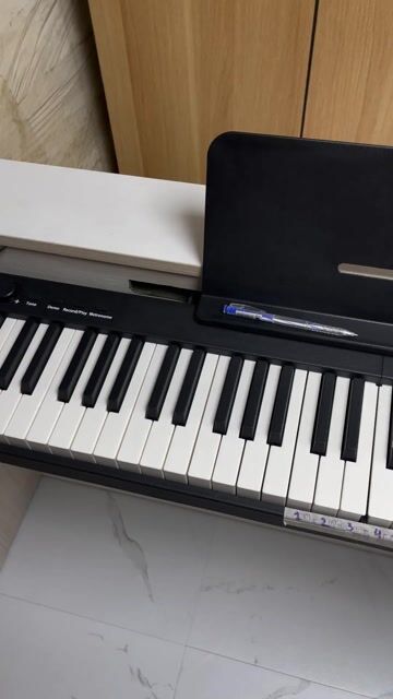 piano BX-20 mới có chân gỗ + phụ kiện đầy đủ