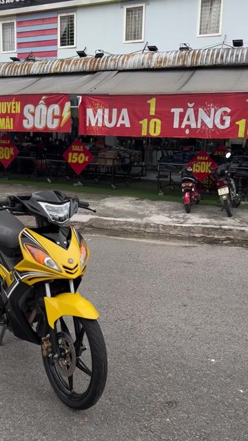 Yamaha Exciter 2014 Vàng đen. Mua bán Xe máy tại Quận Liên Chiểu Đà Nẵng được đăng bởi Xe máy cũ đức nguyễn hình 1