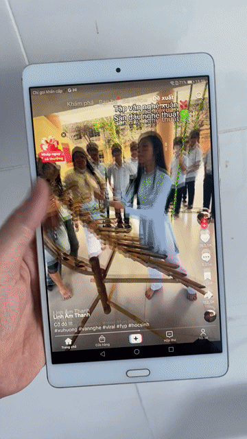 Huawei dtab d-01J Bạc chai bin. Mua bán Máy tính bảng tại Thị xã Tân Uyên Bình Dương được đăng bởi điện thoại cũ Tân Uyên  hình 1