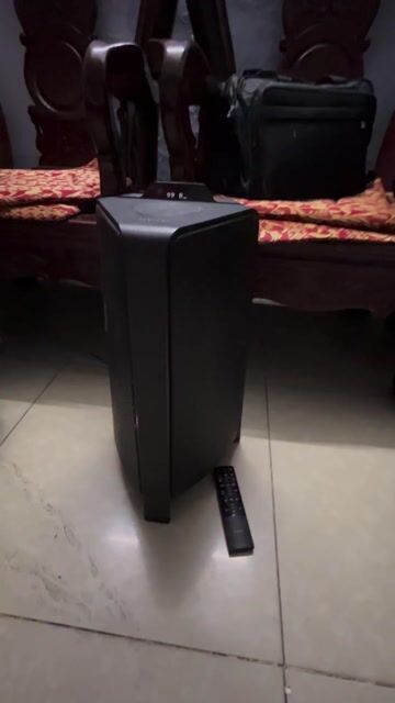 Loa Bluetooth Samsung Đen MX-T40. Mua bán Tivi, Âm thanh tại Thành phố Thủ Đức Tp Hồ Chí Minh được đăng bởi Nguyen Minh Dat  hình 1