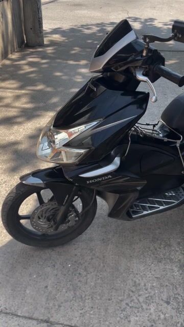 Honda Air Blade 110cc Đen. Mua bán Xe máy tại Huyện Hóc Môn Tp Hồ Chí Minh được đăng bởi Mua bán xe máy cũ hình 1