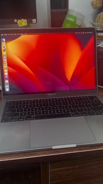 Apple MacBook Pro 2017 i5 13 inch 8GB/128GB Xám. Mua bán Laptop tại Quận Hoàng Mai Hà Nội được đăng bởi Trần Duy Hải hình 1