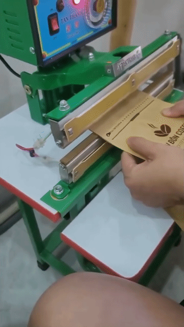 Máy hàn túi nylon dập chân, hàn túi chè. Mua bán Đồ chuyên dụng, Giống nuôi trồng tại Quận Hoàng Mai Hà Nội được đăng bởi Máy Thanh Bình hình 1