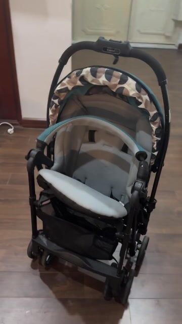 Xe đẩy Combi gập gọn 4.7kg. Mua bán Mẹ và bé tại Quận Ba Đình Hà Nội được đăng bởi Nguyễn Phú Thành hình 1