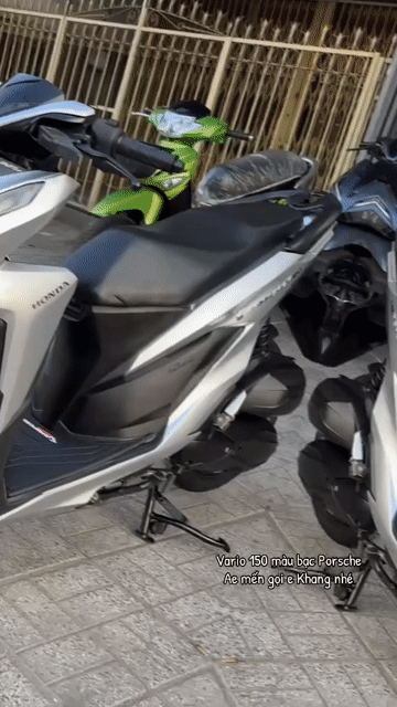 Honda Vario 150 Bạc Porsche máy zin. Mua bán Xe máy tại Thành phố Long Xuyên An Giang được đăng bởi Hoàng Thiện Khang    Khang 67 hình 1
