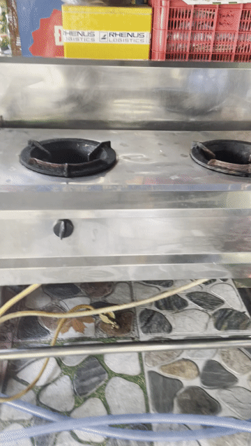 Bàn bếp gas Inox 2 lò 1.2m x 0.8m. Mua bán Bếp, lò, đồ điện nhà bếp tại Quận Bình Thạnh Tp Hồ Chí Minh được đăng bởi Trang Hà hình 1