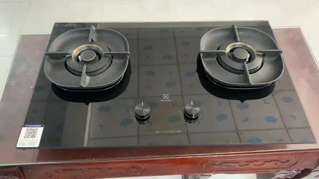 Bếp ga âm Electrolux EHG8251BC, hàng chính hãng. Mua bán Bếp, lò, đồ điện nhà bếp tại Huyện Bình Chánh Tp Hồ Chí Minh được đăng bởi Điện Máy Cát Tường hình 1