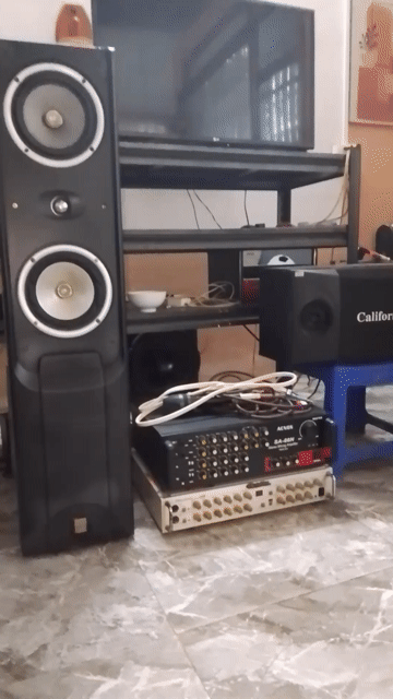 Bộ hát karaoke, nghe nhạc gia đình. cho Á e chơi. Mua bán Tivi, Âm thanh tại Huyện Thạch Thất Hà Nội được đăng bởi quân dũng hình 1