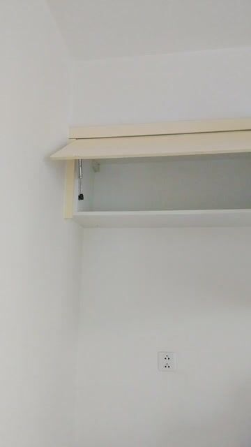 Tủ bếp Acrylic màu Trắng. Mua bán Tủ, kệ gia đình tại Thành phố Thủ Đức Tp Hồ Chí Minh được đăng bởi Tuệ Nhi hình 1