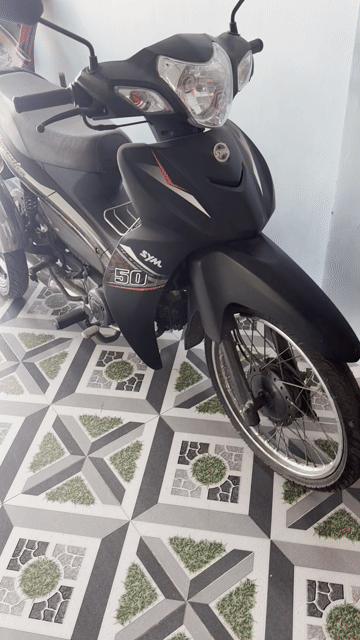 SYM Elegant 50 Đen 2000 km. Mua bán Xe máy tại Thành phố Trà Vinh Trà Vinh được đăng bởi tuan hình 1