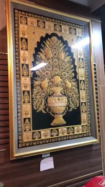 Tranh dát vàng thủ công Dubai, họa tiết bình hoa. Mua bán Đồ sưu tầm, đồ cổ tại Thành phố Thái Bình Thái Bình được đăng bởi Ngọc Như hình 1