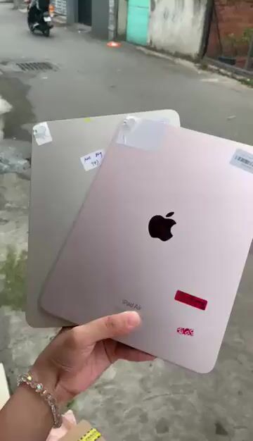 Apple iPad Air 5 Wifi 64GB Bạc. Mua bán Máy tính bảng tại Quận Bình Tân Tp Hồ Chí Minh được đăng bởi Lelepad hình 1
