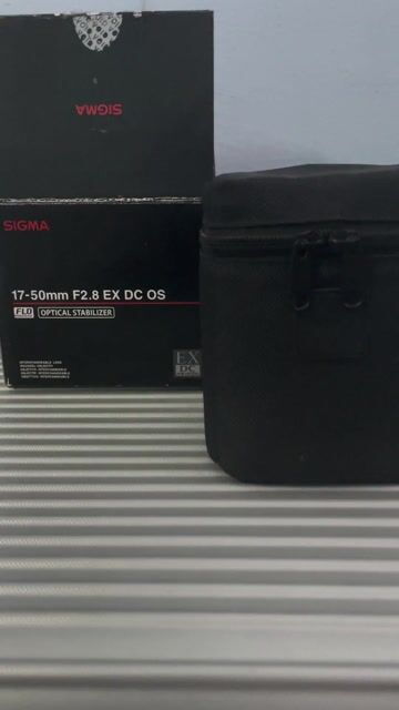 Lens Sigma 17-50mm F2.8 EX DC OS for Canon
