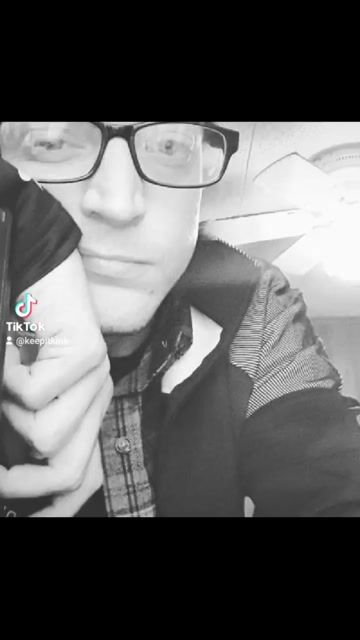 Model - Lucas Locks Bigdick