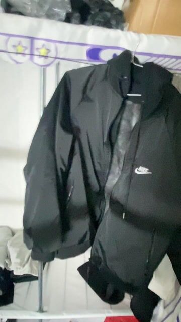 Pass áo Nike trần bông New 99%. Mua bán Quần áo tại Thị xã Từ Sơn Bắc Ninh được đăng bởi Nguyễn Tiến Vinh  hình 1