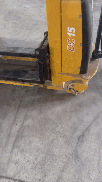 Xe nâng tay điện. Mua bán Phương tiện khác tại Thành phố Thuận An Bình Dương được đăng bởi Pho hình 1