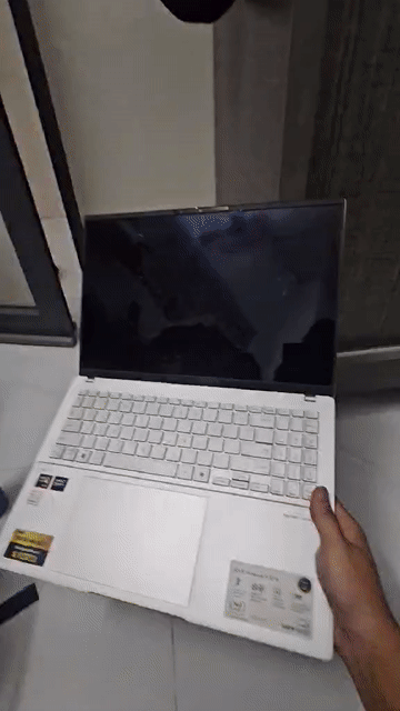 Asus Zenbook S16 Ryzen AI9 HX370 16inch 32GB/1TB. Mua bán Laptop tại Thành phố Biên Hòa Đồng Nai được đăng bởi Nguyễn Minh Thản hình 1