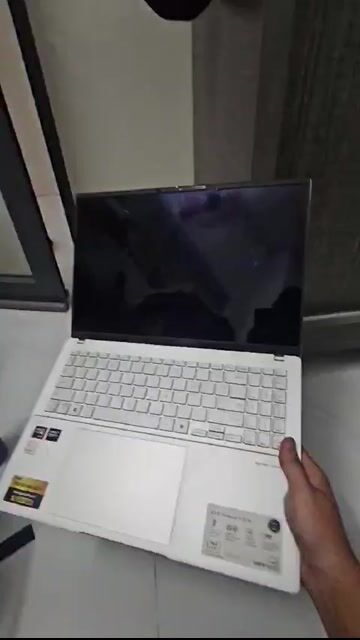 Asus Zenbook S16 Ryzen AI9 HX370 16inch 32GB/1TB. Mua bán Laptop tại Thành phố Biên Hòa Đồng Nai được đăng bởi Nguyễn Minh Thản hình 1