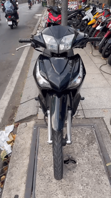 Honda Future mập 2017 Đen. Mua bán Xe máy tại Quận Tân Phú Tp Hồ Chí Minh được đăng bởi Tuanduy hình 1