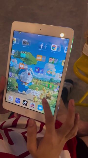 iPad Mini Bạc. Mua bán Máy tính bảng tại Quận 3 Tp Hồ Chí Minh được đăng bởi Thanh Thuỷ hình 1