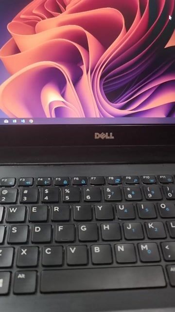 DeCđồ tlý dell winoem 7270 i5-6300U 4GB/128GB Đen. Mua bán Laptop tại Quận 8 Tp Hồ Chí Minh được đăng bởi Huỳnh Anh Tuấn hình 1