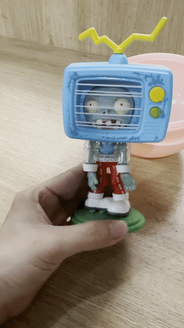 BST Zombie TV Xanh Đỏ Trắng. Mua bán Sở thích khác tại Thành phố Thủ Dầu Một Bình Dương được đăng bởi Tịnh Nghi hình 1