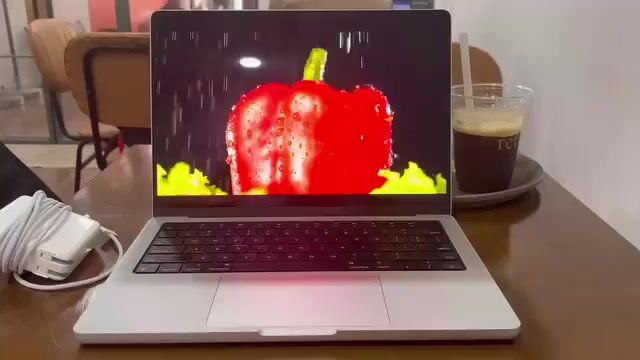 🔥 MacBook Pro M1 | 32GB RAM | 512GB SSD Đẹp. Mua bán Laptop tại Quận 1 Tp Hồ Chí Minh được đăng bởi Hiếu  hình 1