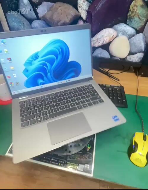 Dell Latitude 5430 i5-1245(Th12)/ 8G/256G Mới 99%. Mua bán Laptop tại Quận Đống Đa Hà Nội được đăng bởi Xuân Hoàng hình 1