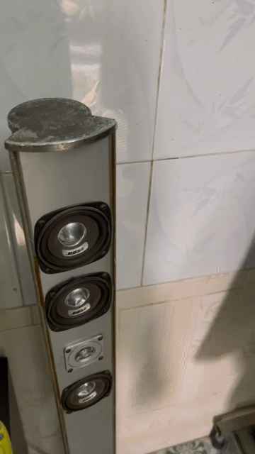 Loa vi tính Bose Đen, Xám. Mua bán Tivi, Âm thanh tại Thành phố Thủ Dầu Một Bình Dương được đăng bởi Vlong Vlong hình 1