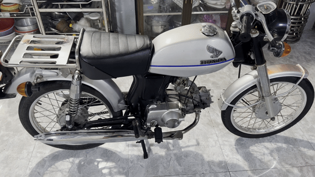 Honda SS50 Biển 61 Bình Dương GL Tay Ga. Mua bán Xe máy tại Thành phố Thủ Dầu Một Bình Dương được đăng bởi Phuc Tony 61 BD hình 1