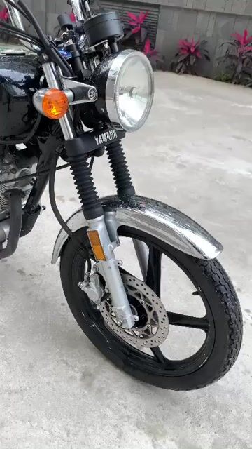Yamaha YB 125 SP màu Đen. Mua bán Xe máy tại Quận Thanh Xuân Hà Nội được đăng bởi Phú Lý hình 1