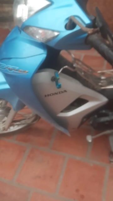 Honda Wave Xanh dương 15377 km. Mua bán Xe máy tại Huyện Quảng Xương Thanh Hóa được đăng bởi Anh Thư hình 1