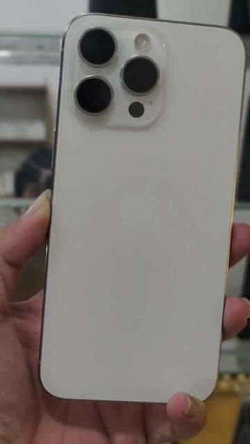 Apple iPhone 15 Pro Max 512GB Trắng. Mua bán Điện thoại tại Huyện Bến Lức Long An được đăng bởi Long hình 1