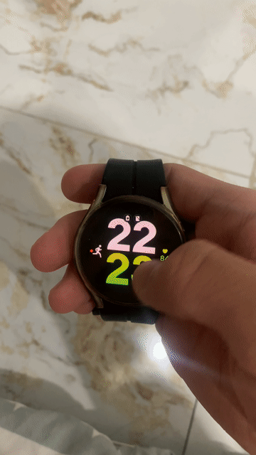 Samsung Galaxy Watch 5 40mm Trắng Đã sử dụng. Mua bán Thiết bị đeo thông minh tại Quận Đống Đa Hà Nội được đăng bởi chi thanh hình 1