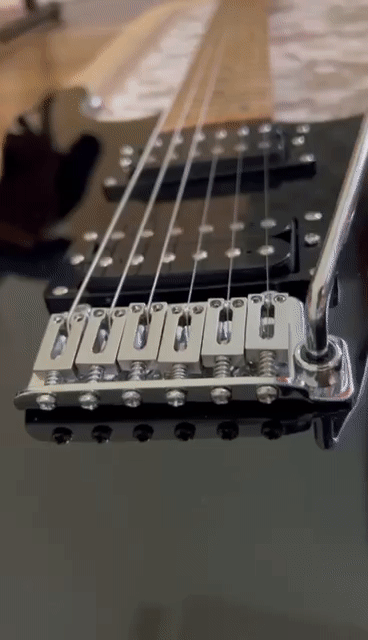 Đàn guitar Smiger Silent Đen. Mua bán Nhạc cụ tại Quận Liên Chiểu Đà Nẵng được đăng bởi bán đàn hình 1
