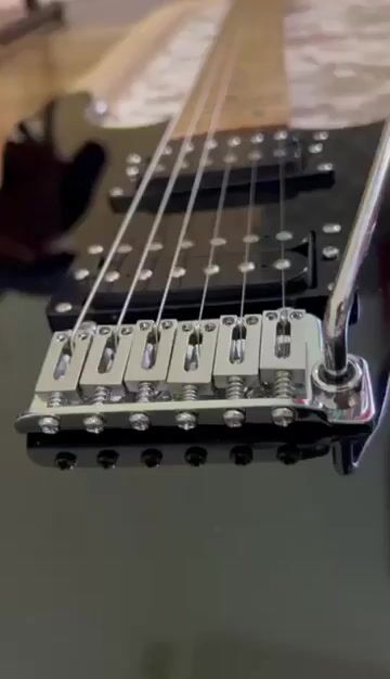 Đàn guitar Smiger Silent Đen. Mua bán Nhạc cụ tại Quận Liên Chiểu Đà Nẵng được đăng bởi bán đàn hình 1