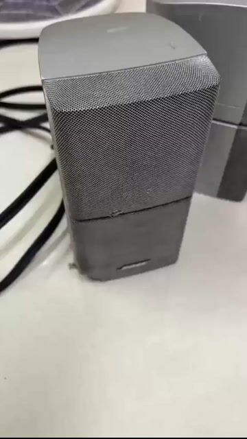 Loa Bose Cube Seri 3 Xám. Mua bán Tivi, Âm thanh tại Quận 4 Tp Hồ Chí Minh được đăng bởi Thanh Tran hình 1