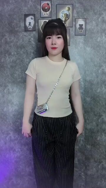 Cần xả gấp 1000 áo thun trơn cổ tròn U đủ màu free. Mua bán Quần áo tại Quận Bình Tân Tp Hồ Chí Minh được đăng bởi Hương Nguyễn hình 1