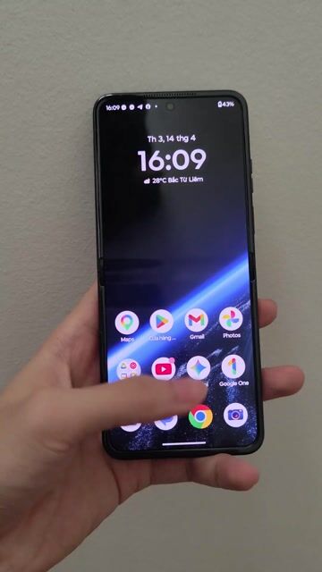 Motorola Razr 50 Ultra 5G đã qua sử dụng. Mua bán Điện thoại tại Quận Bắc Từ Liêm Hà Nội được đăng bởi Ducngoc hình 1